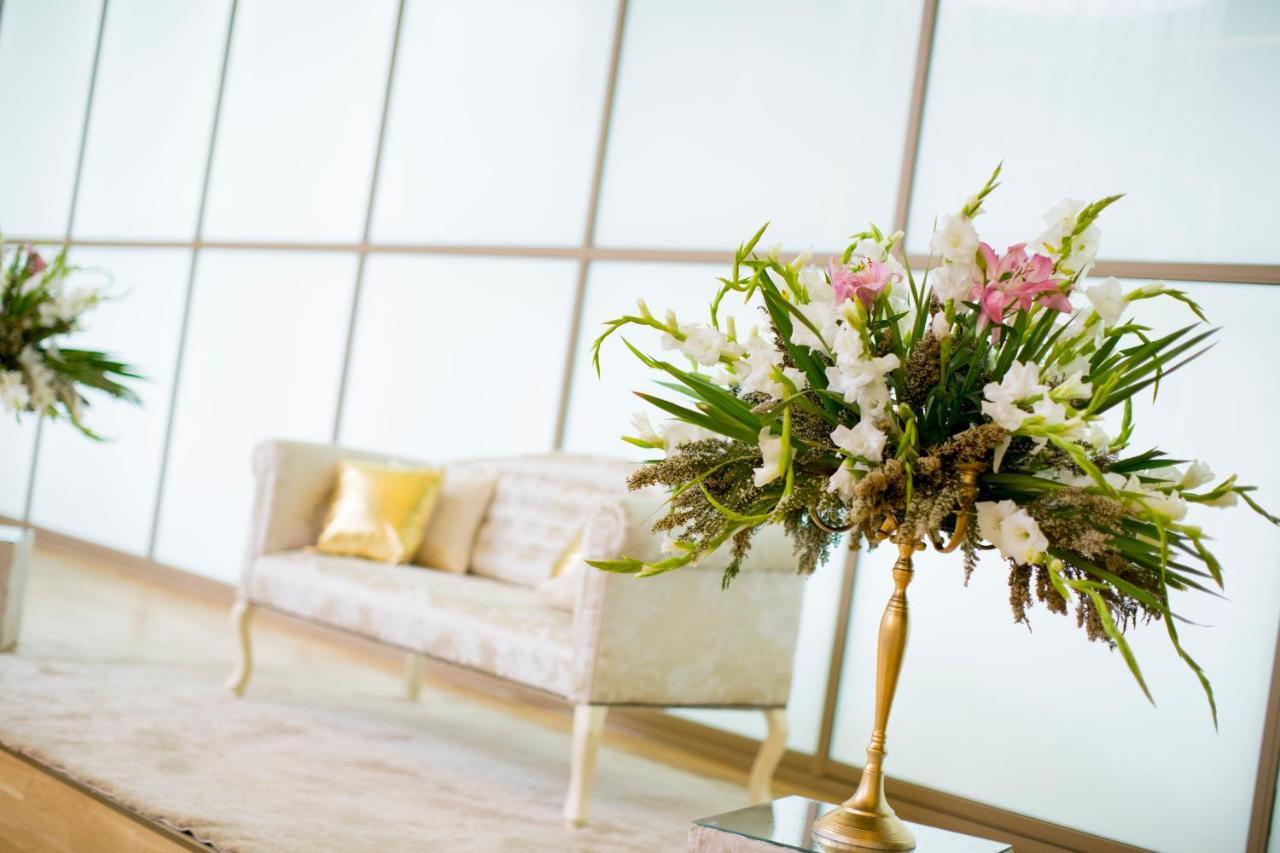 Holiday Inn Algiers - Cheraga Tower By Ihg Екстер'єр фото